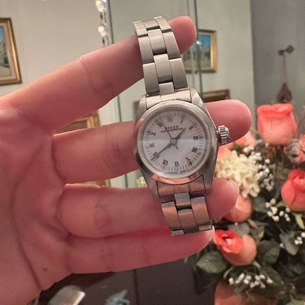Rolex Silver Timepiece with White Face Ladies Rolex 24mm date just - Picture 2 of 6